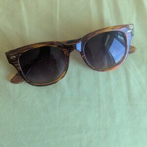 AJ Morgan Women's Brown Tortoise Sunglasses 88374 Unique Animal Print